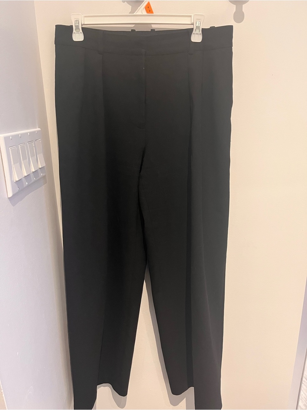Babaton size 10 Black pleated Trousers - Picture 6 of 7